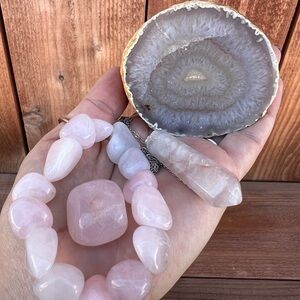 4 Piece Pink Rose Quartz and Agate Crystal Gift Set. You get these pieces!